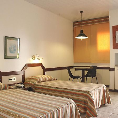 Hotel Pousada Lord Teixeira de Freitas Habitación foto