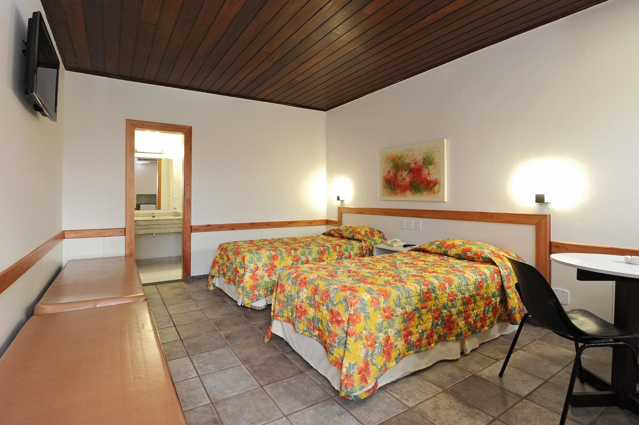 Hotel Pousada Lord Teixeira de Freitas Habitación foto